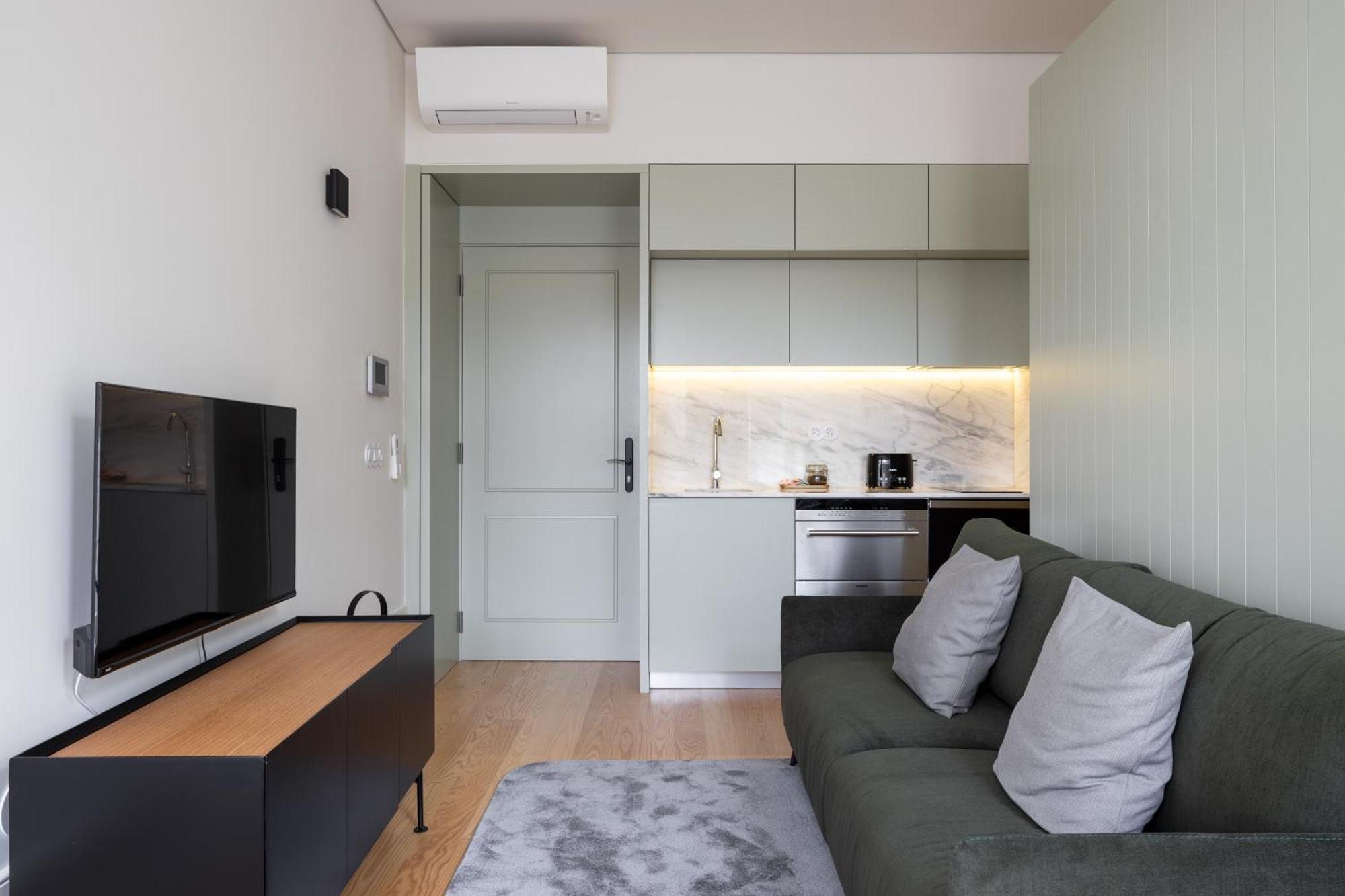 Orm Batalha Apartments Порто Екстериор снимка
