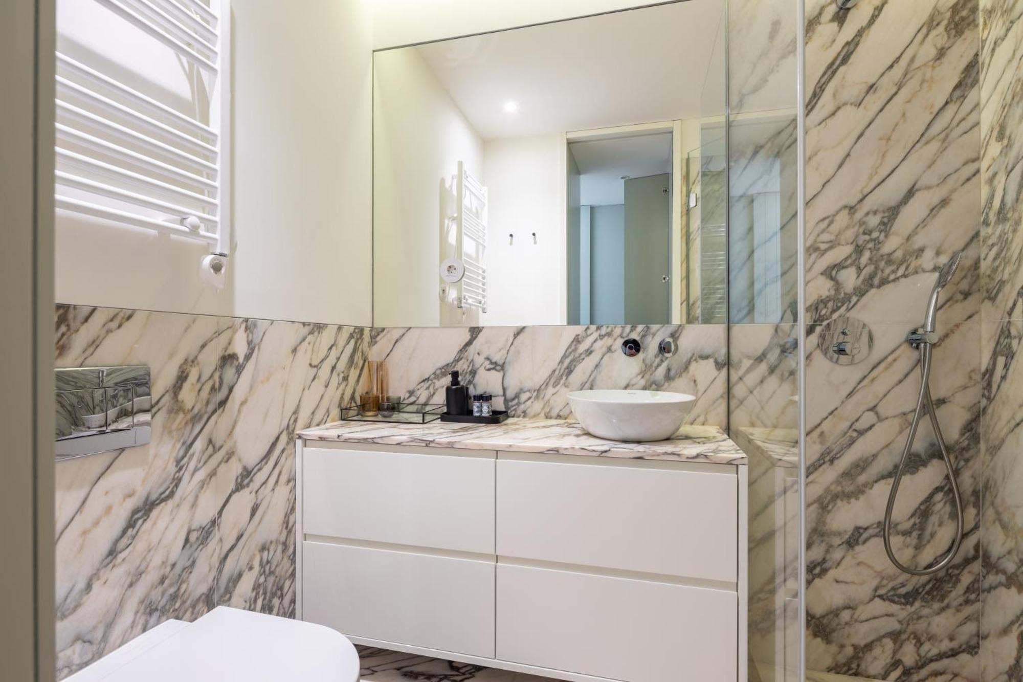 Orm Batalha Apartments Порто Екстериор снимка