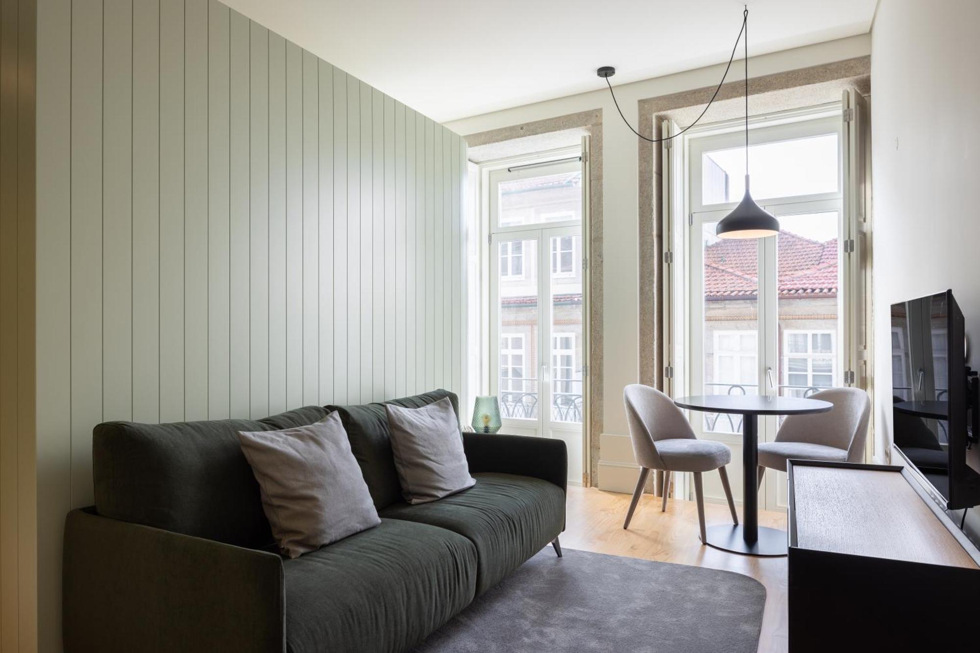 Orm Batalha Apartments Порто Екстериор снимка